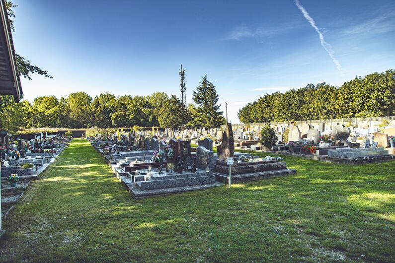 Cimetière du bosquet